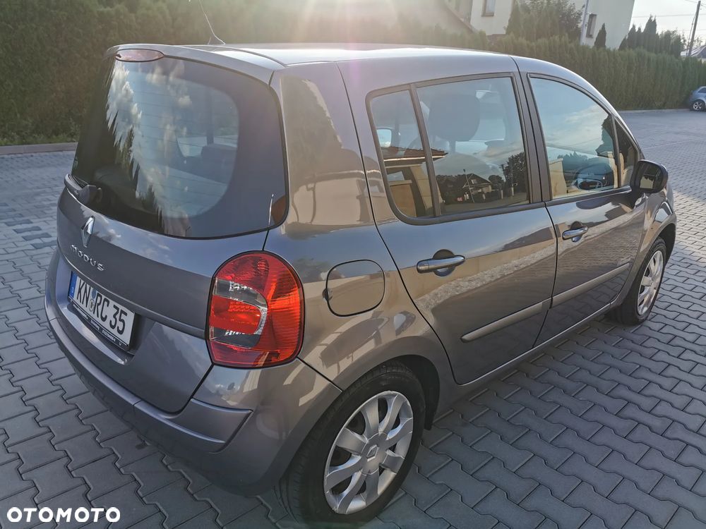 Renault Modus Grand 1.6 16V 110 Night and Day - 6