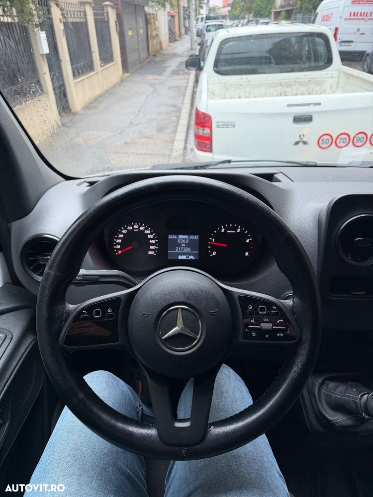 Mercedes-Benz C - 18