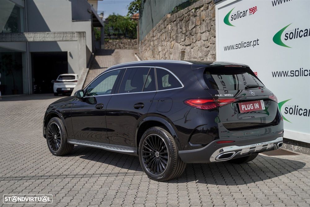 Mercedes-Benz GLC 300 e 4Matic - 3