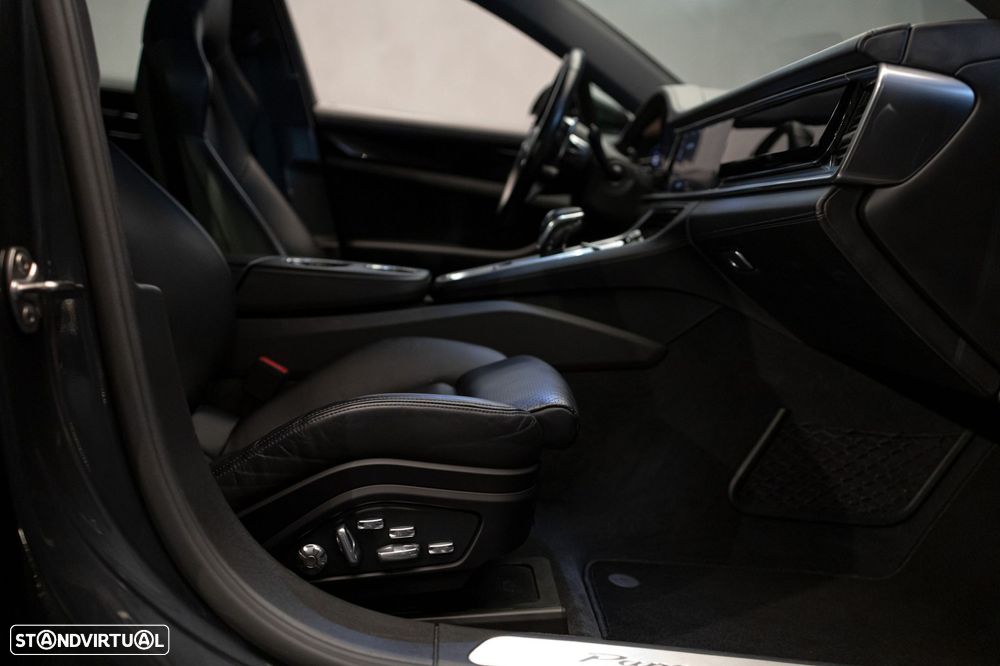 Porsche Panamera Sport Turismo 4 E-Hybrid Edition 10 Anos - 9