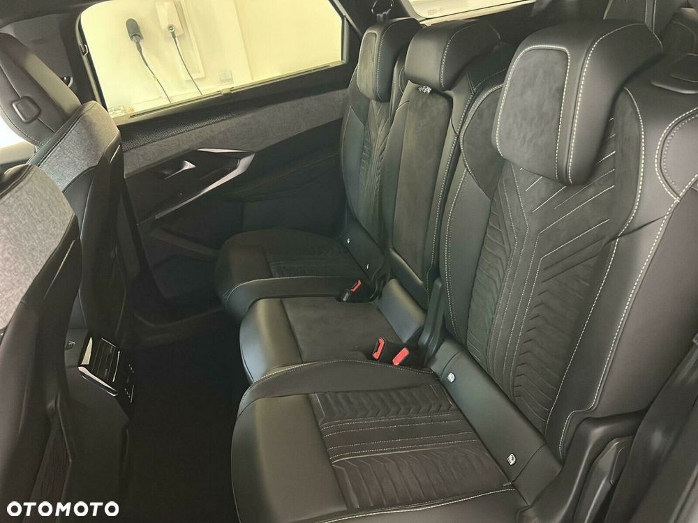 Peugeot 5008 - 18