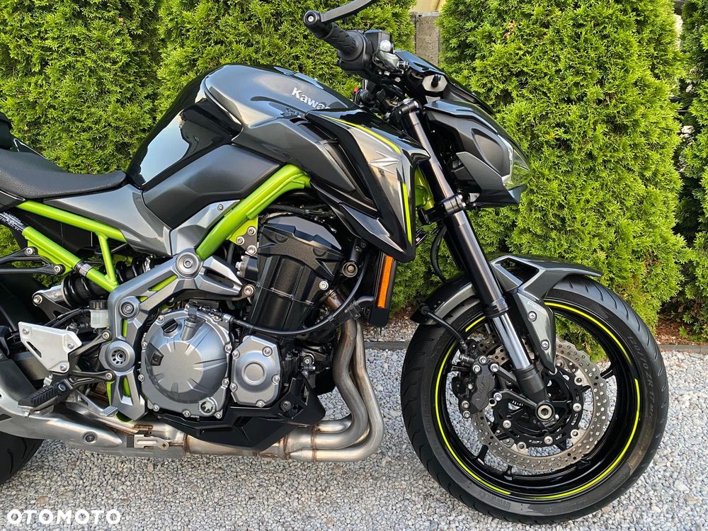 Kawasaki Z 900 - 19