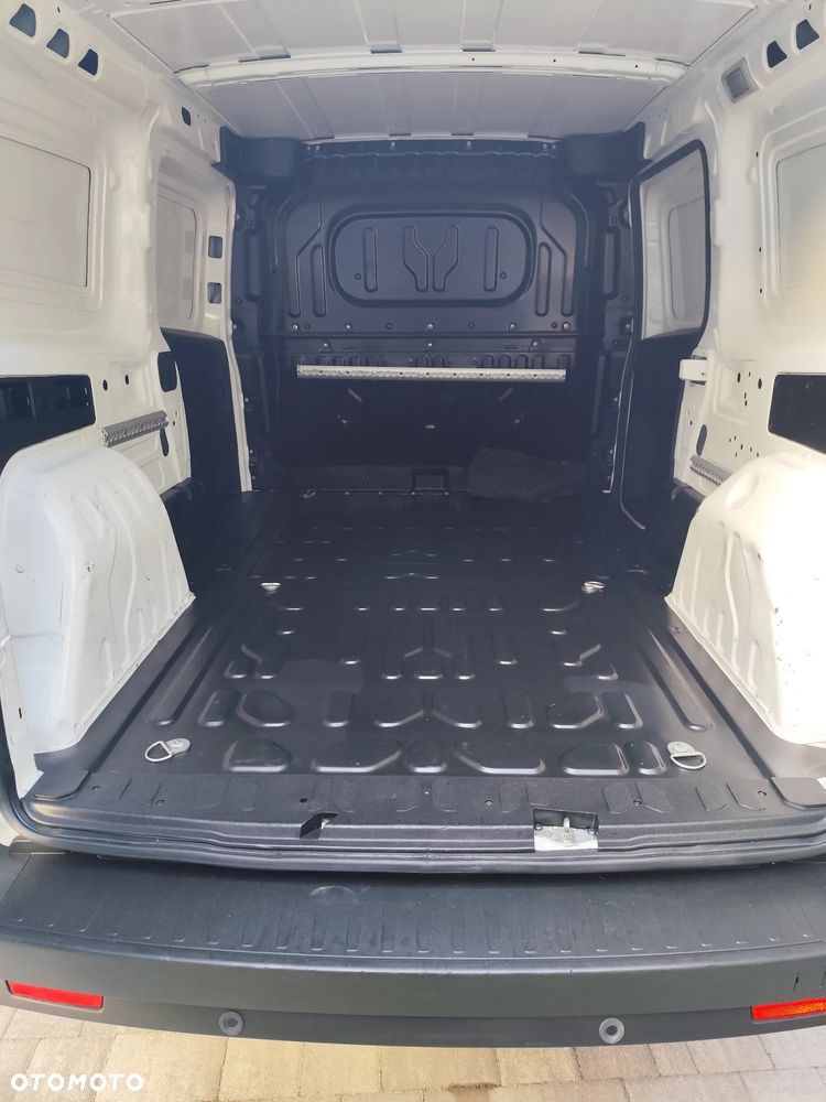 Fiat Doblo - 10