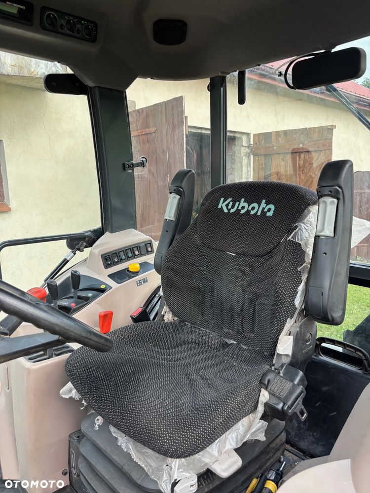 Kubota M6060 - 9