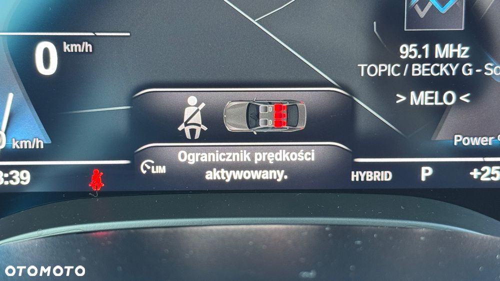 BMW Seria 5 530e xDrive M Sport sport - 23