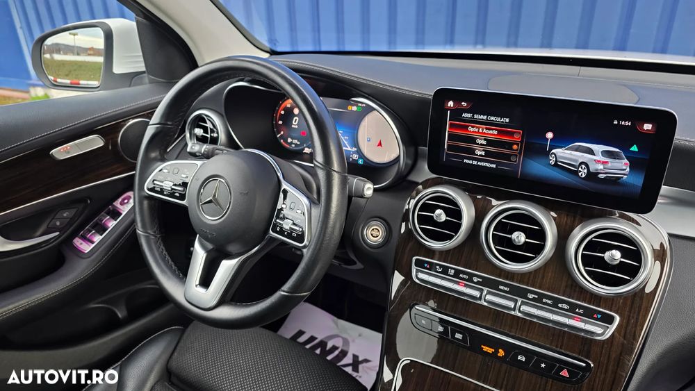 Mercedes-Benz GLC 220 d 4MATIC 9G-TRONIC - 22