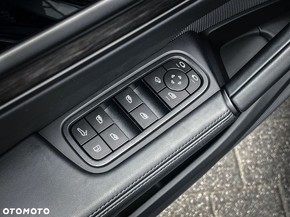 Porsche Cayenne E-Hybrid PHEV Black Edition - 10