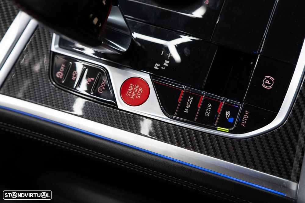 BMW M8 Competition - 40