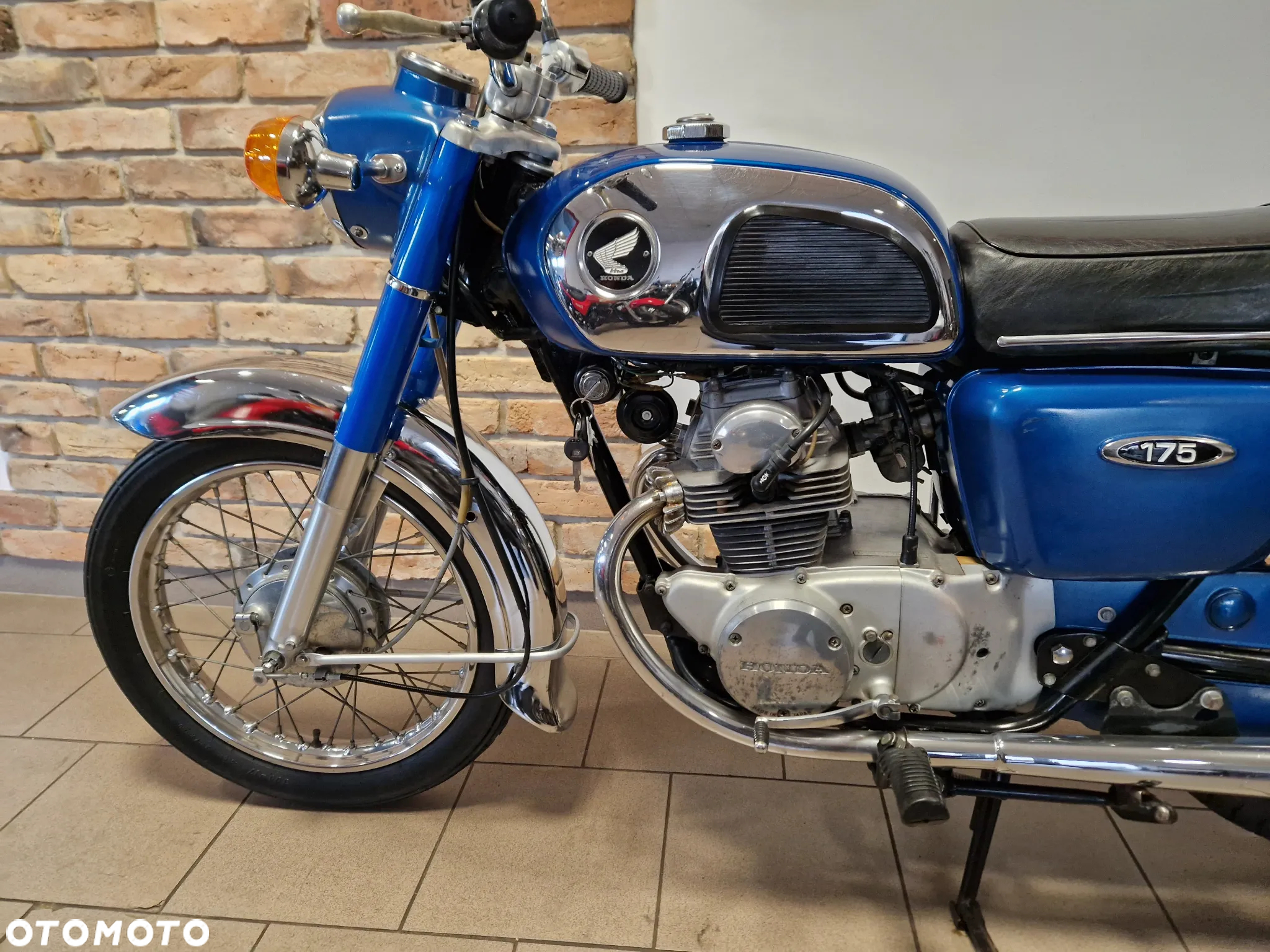 Honda CB - 9