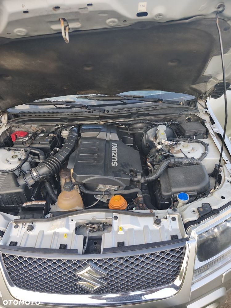 Suzuki Grand Vitara - 8