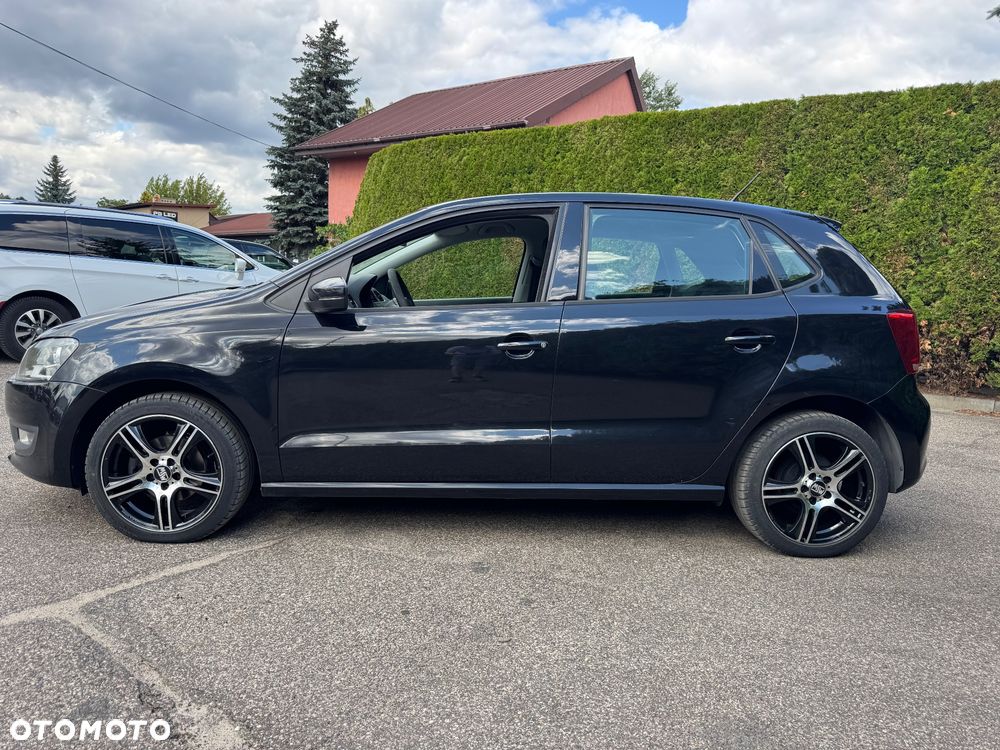 Volkswagen Polo 1.4 FSI Highline - 24