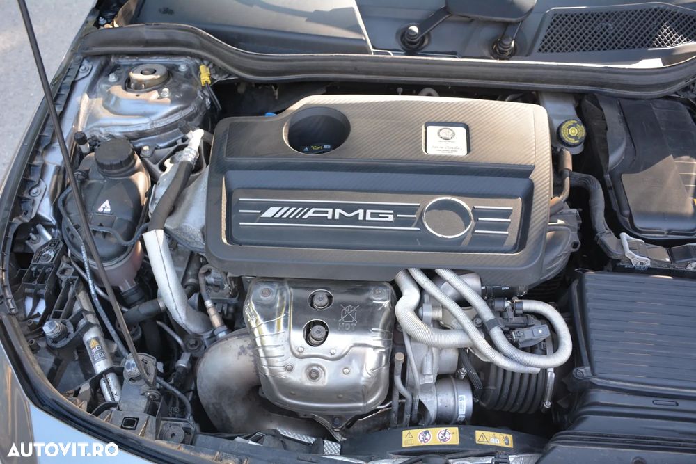 Mercedes-Benz CLA 45 AMG 4MATIC 7G-DCT - 16