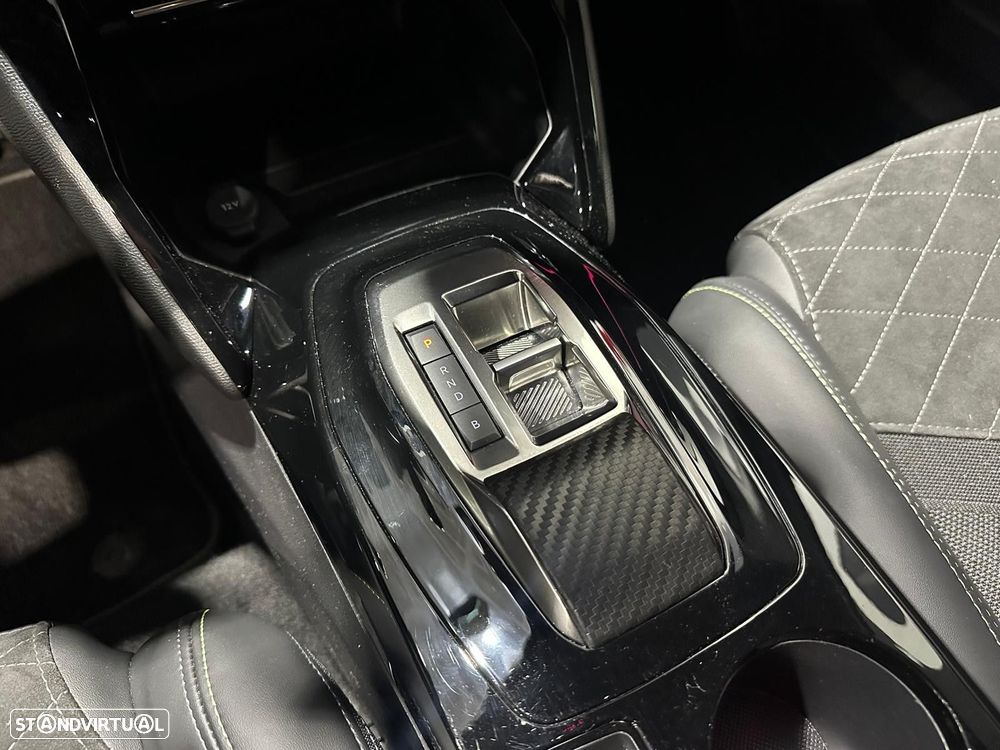 Peugeot e-2008 50 kWh GT - 40