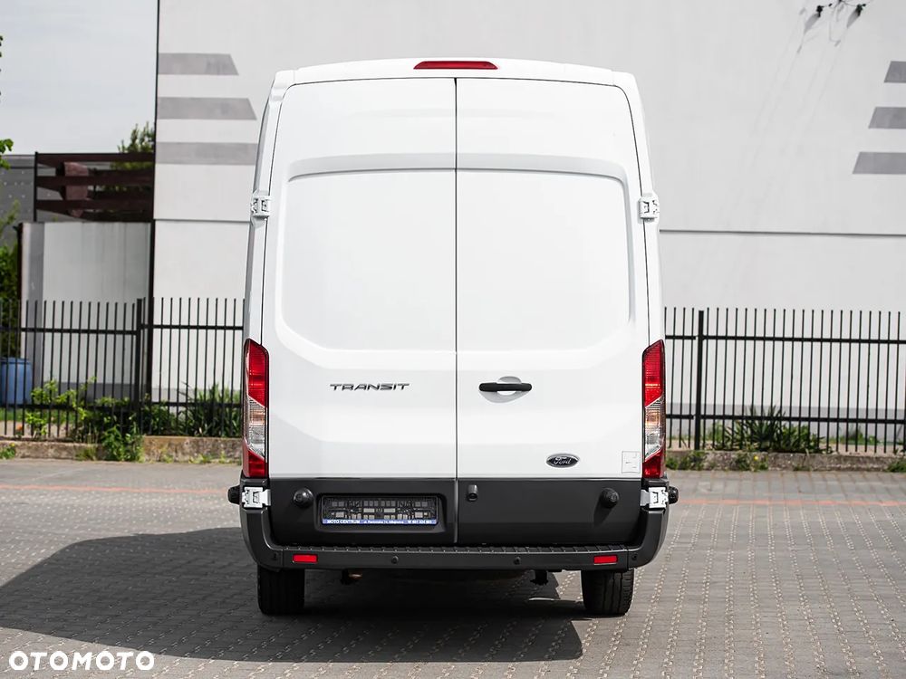 Ford Transit - 8