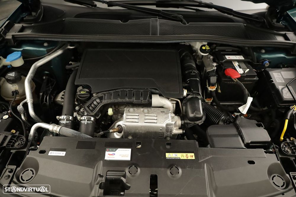 Peugeot 308 SW 1.2 PureTech GT EAT8 - 24