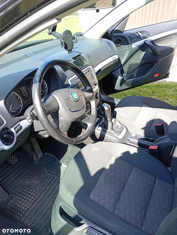 Skoda Octavia 1.6 TDI Ambition - 5