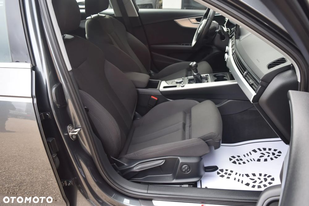 Audi A4 Avant 2.0 TDI DPF S line Sportpaket - 39