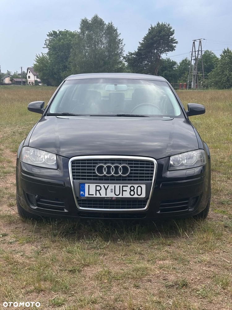Audi A3 Sportback 1.6 FSI Ambiente - 1