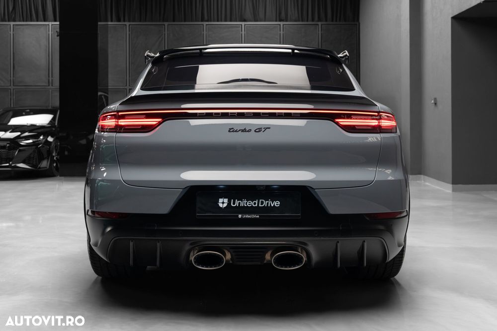 Porsche Cayenne Coupe - 41