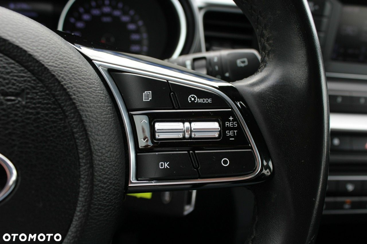 Kia Ceed - 20