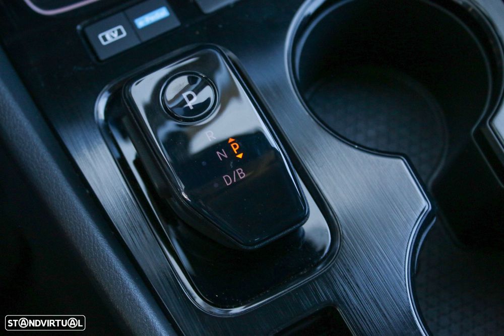 Nissan X-Trail 1.5 e-Power N-Connecta 7L e-4force - 32