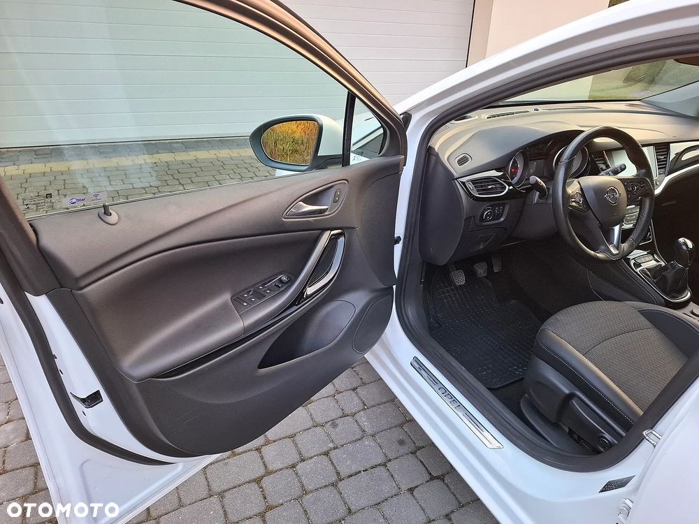 Opel Astra - 12