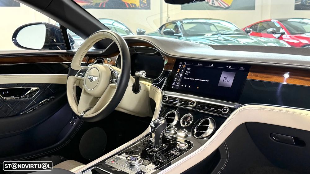 Bentley Continental GT W12 - 20