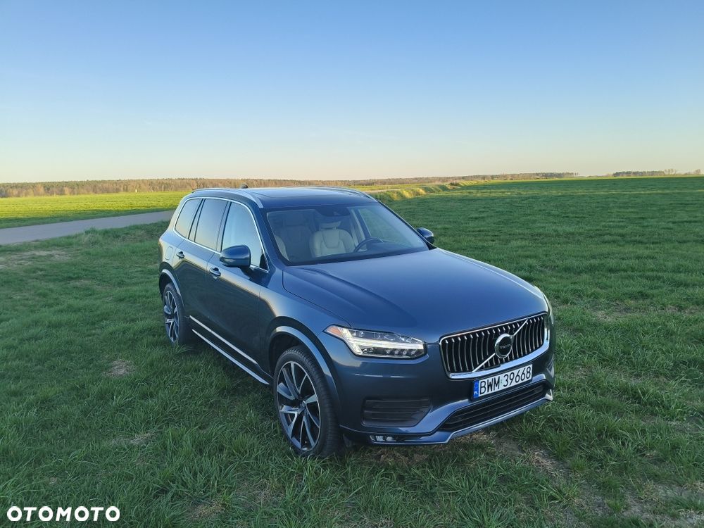 Volvo XC 90 - 1