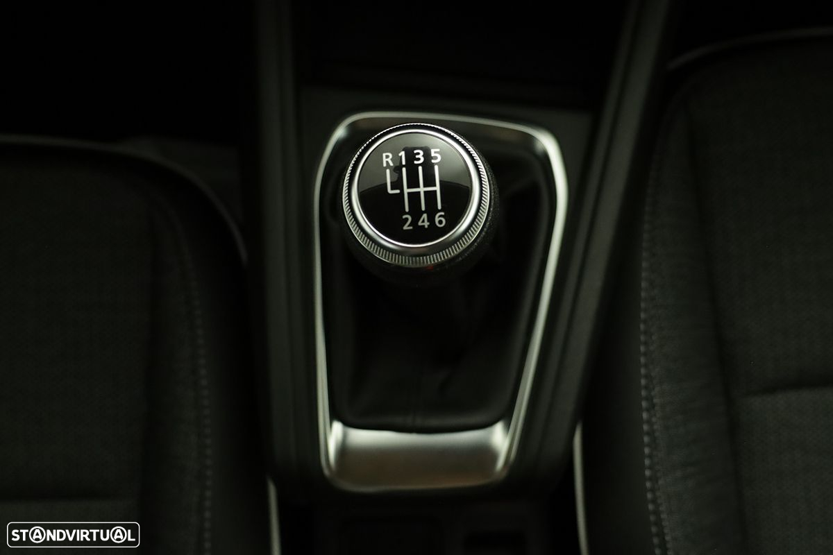 Renault Captur 1.0 TCe Techno Bi-Fuel - 14