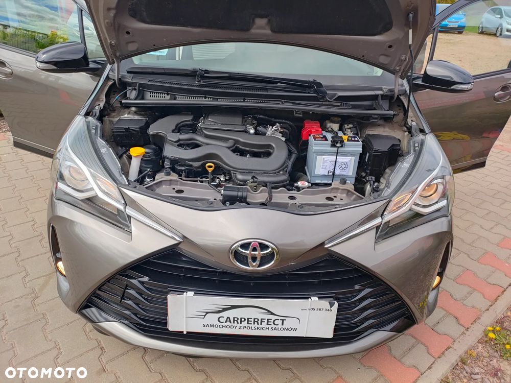 Toyota Yaris 1.0 Premium - 29