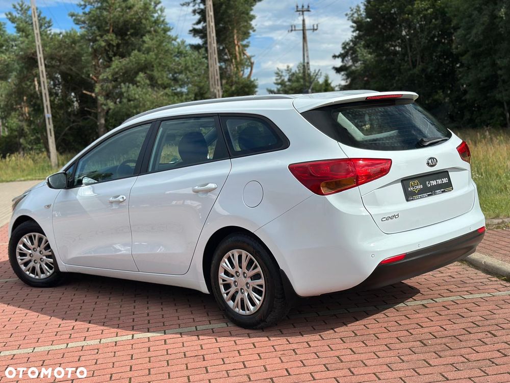 Kia Ceed 1.6 GDI Business Line - 4
