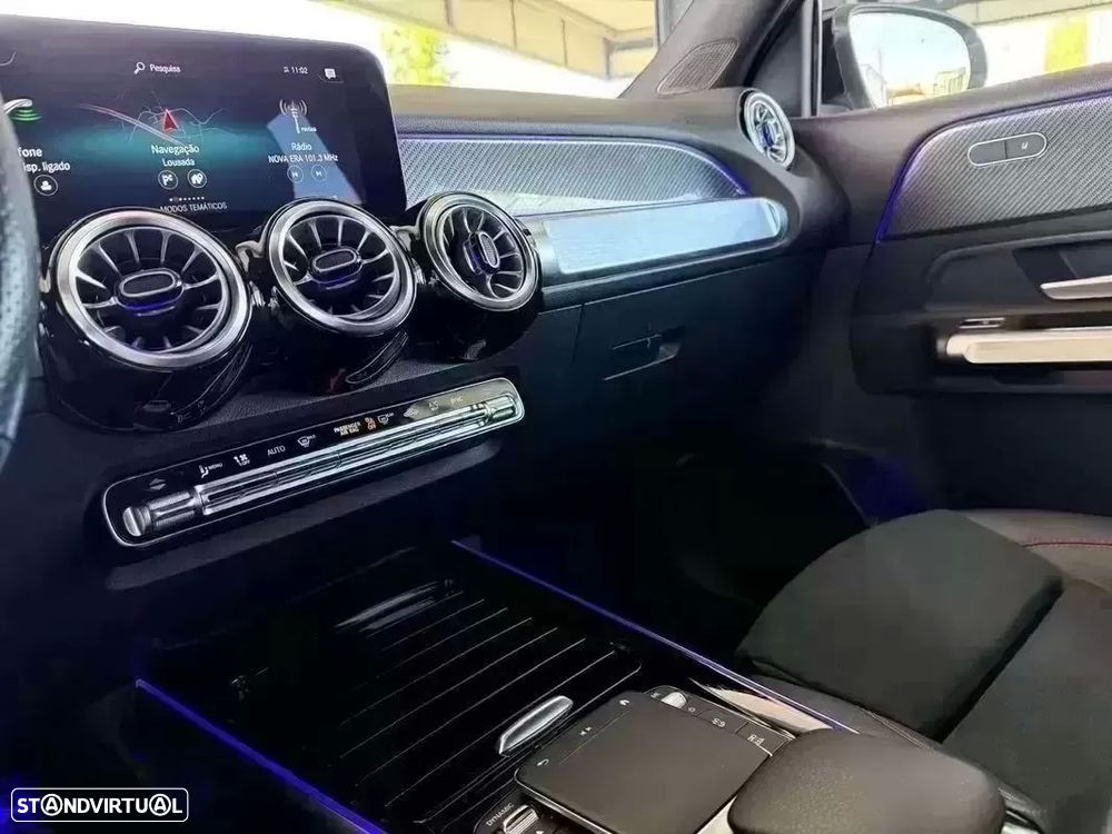 Mercedes-Benz GLB 200 d AMG Line - 17
