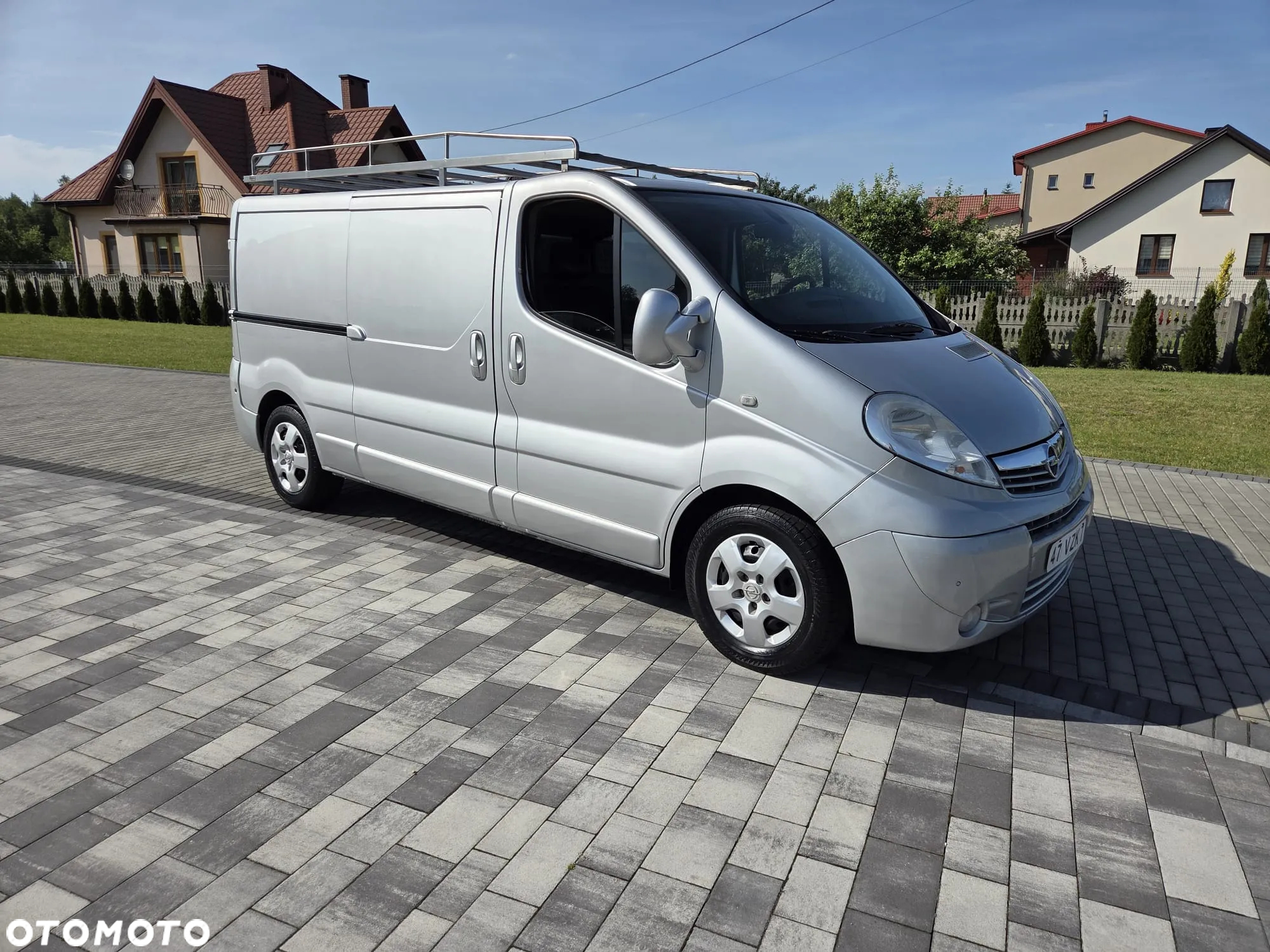 Opel VIVARO LONG FULL OPCJA KLIMA ORYGINAŁ LAKIER ZADBANY PO WYMIANACH - 4