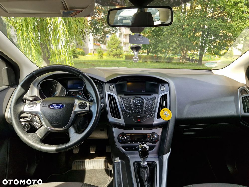 Ford Focus 1.0 EcoBoost Titanium - 11