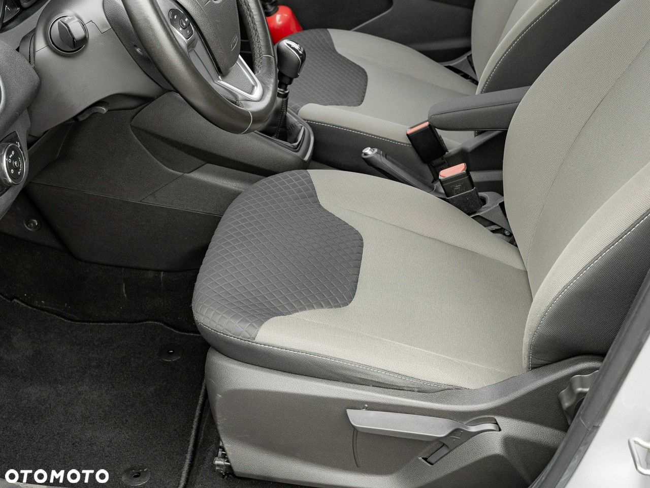 Ford Transit Courier 1.0 EcoBoost Trend - 14