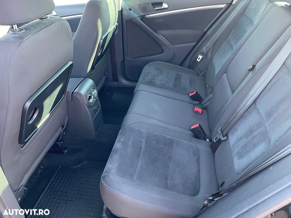 Volkswagen Tiguan 2.0 TDI DPF 4Motion Sport & Style - 9