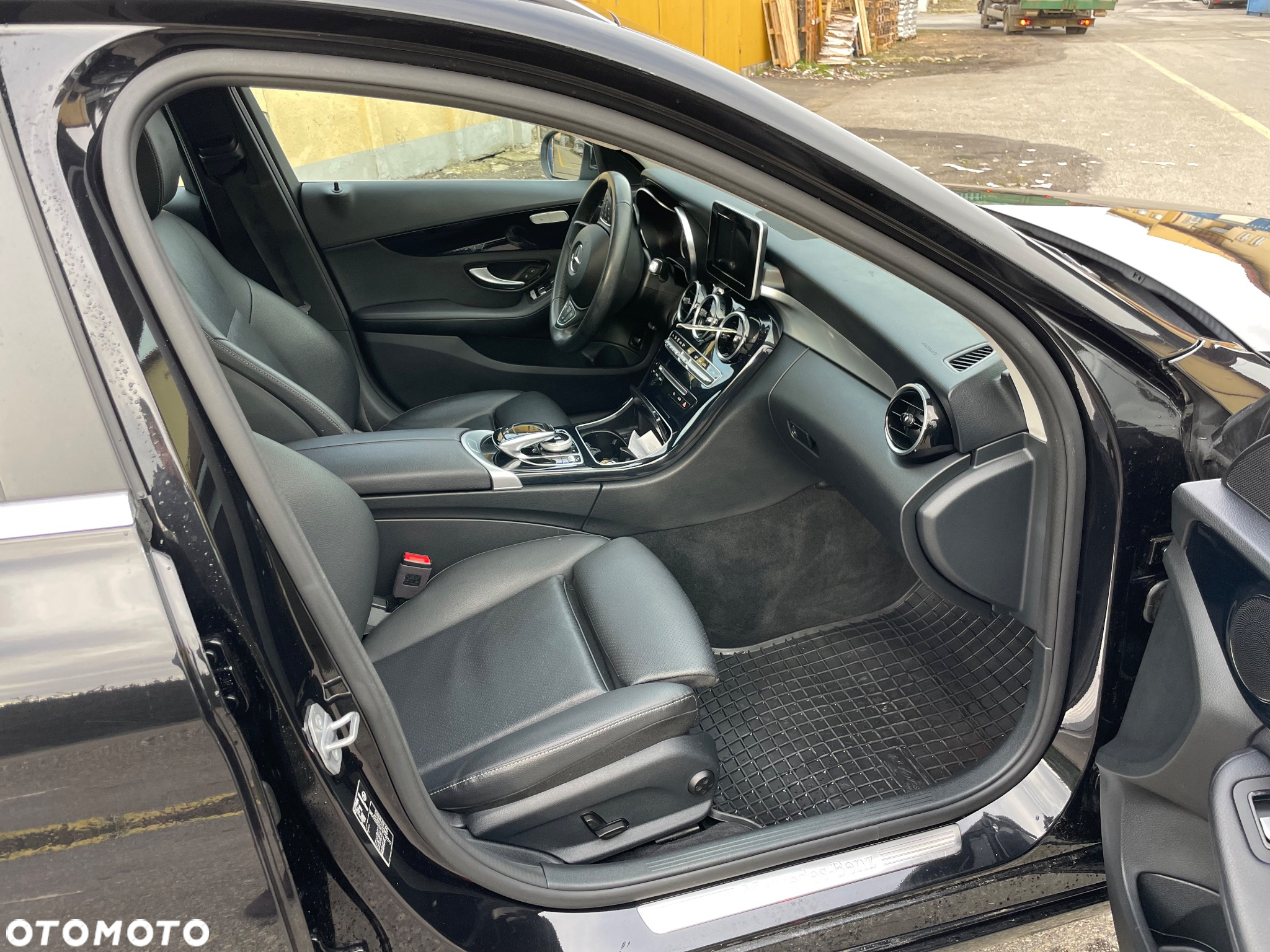 Mercedes-Benz Klasa C 220 d 9G-TRONIC - 15