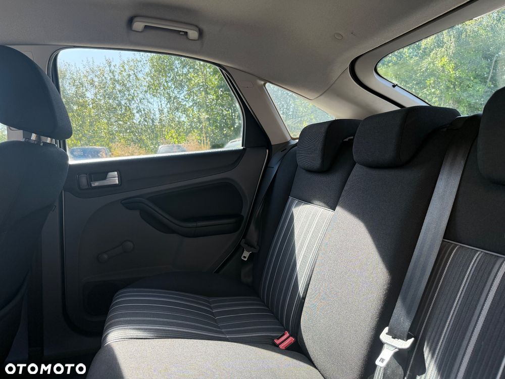 Ford Focus 1.6 Gold X EU5 - 8