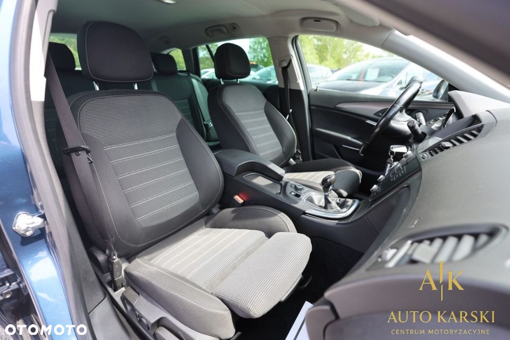 Opel Insignia - 38