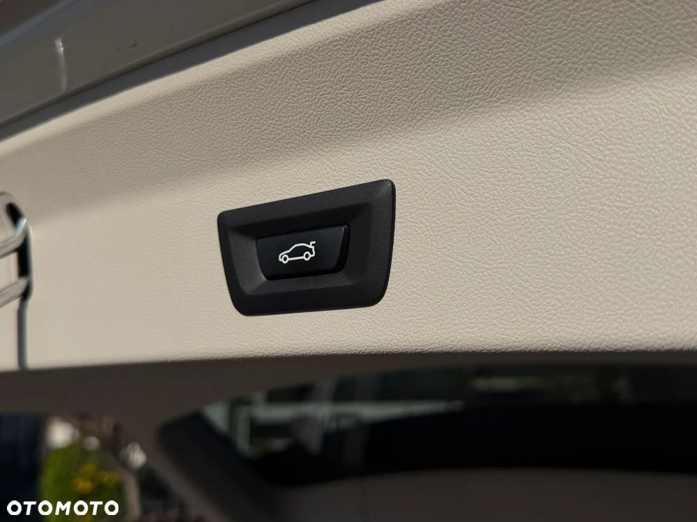 BMW X3 xDrive20d MHEV Advantage - 36