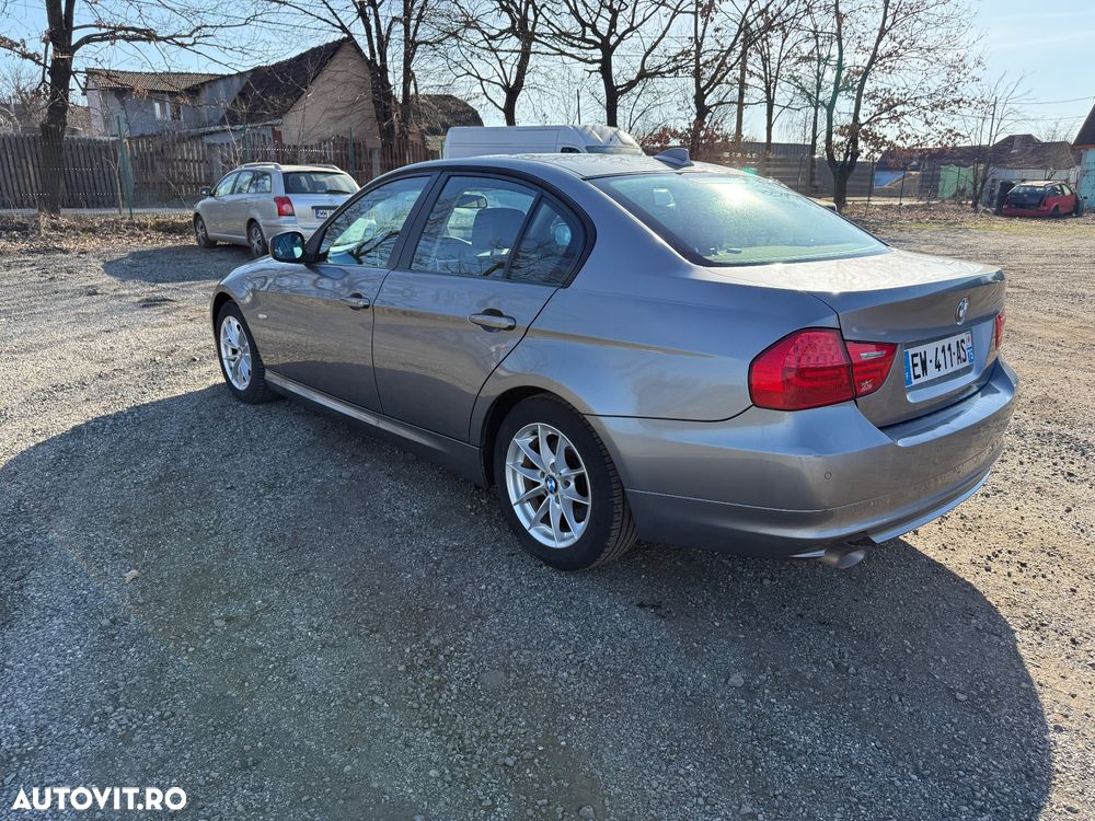 BMW Seria 3 318d Aut. Advantage - 4