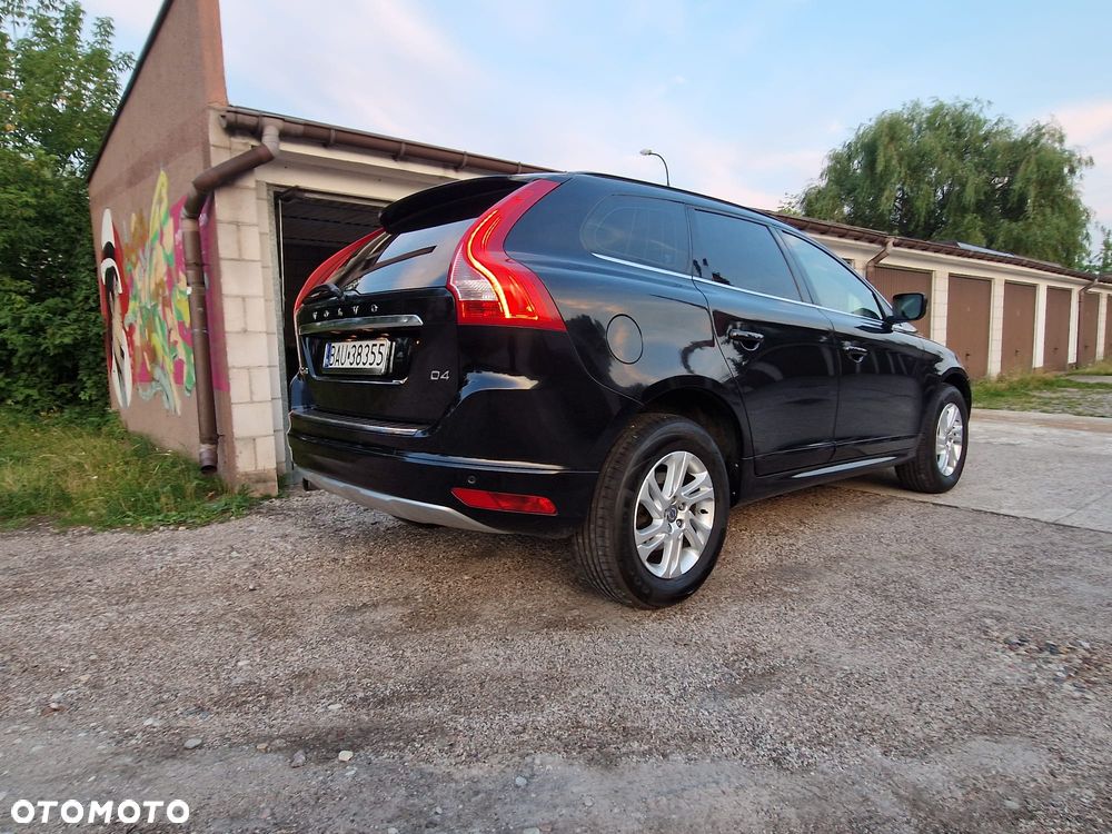 Volvo XC 60 D4 Geartronic Momentum - 4