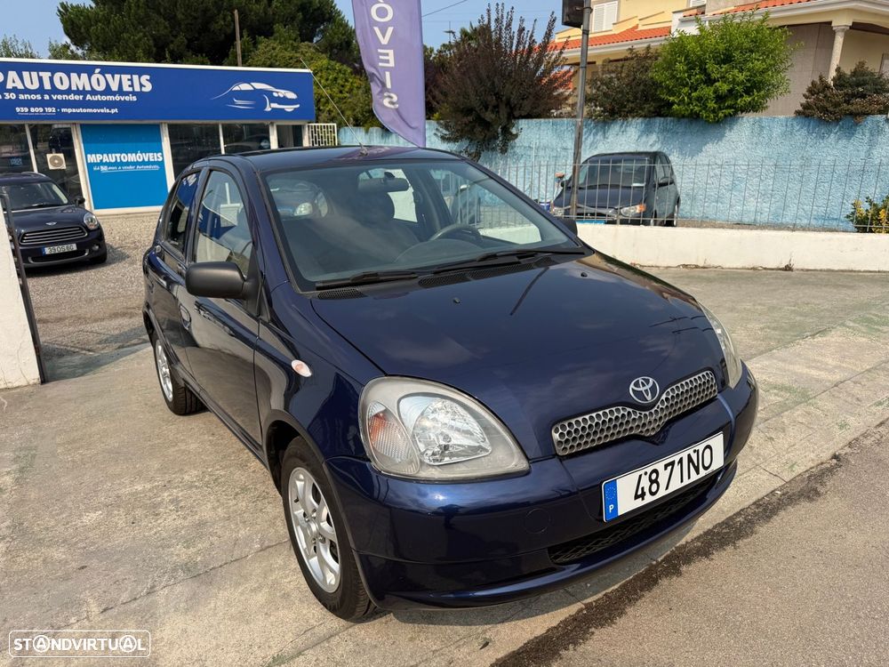 Toyota Yaris 1.0 Base - 6