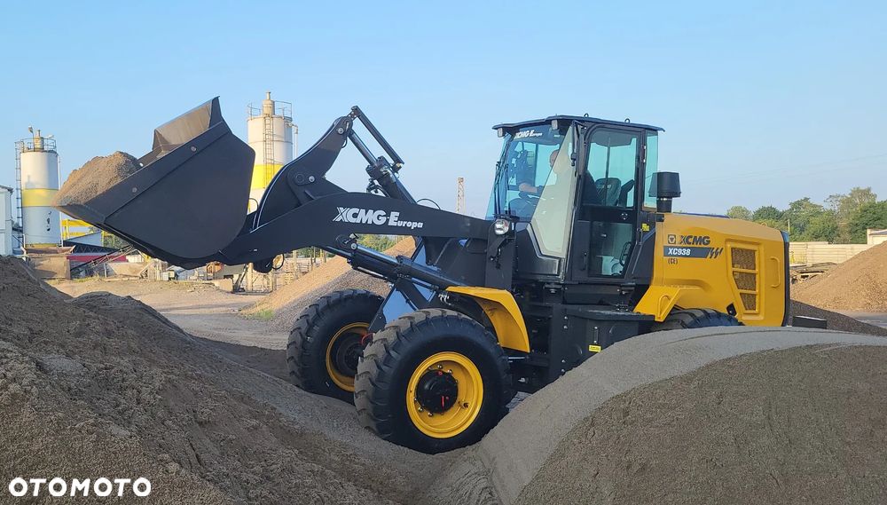 Fadroma Ładowarka kołowa XCMG XC938E - 7