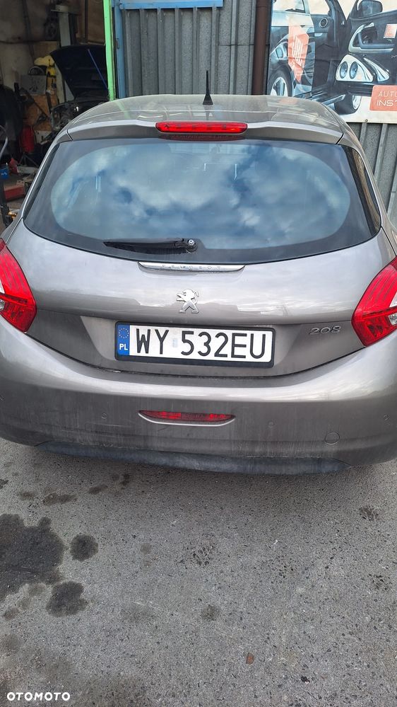 Peugeot 208 82 VTI Active - 12