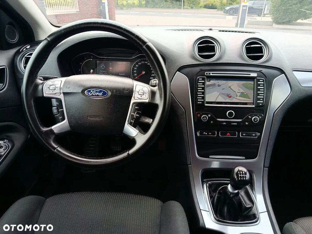 Ford Mondeo Turnier 2.2 TDCi Trend - 27