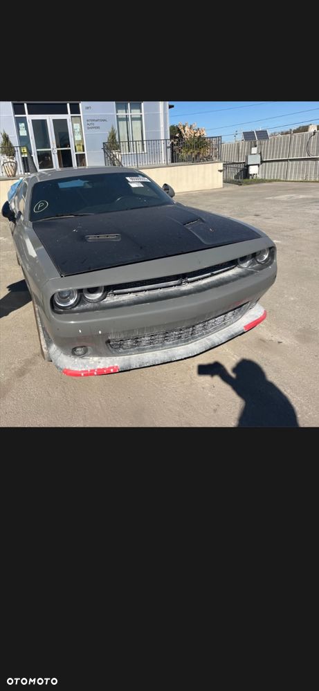 Dodge Challenger 5.7 R/T - 4