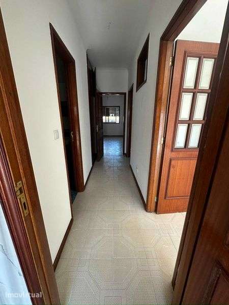 Apartamento T2 Rua Jaime Cortesão, em Valongo - Grande imagem: 3/12