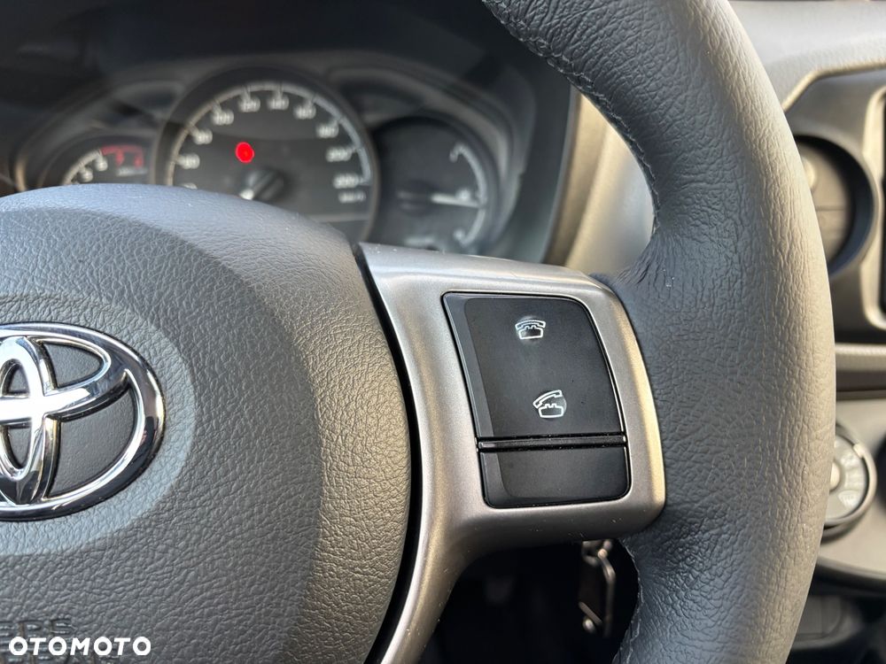 Toyota Yaris 1.5 Active - 25