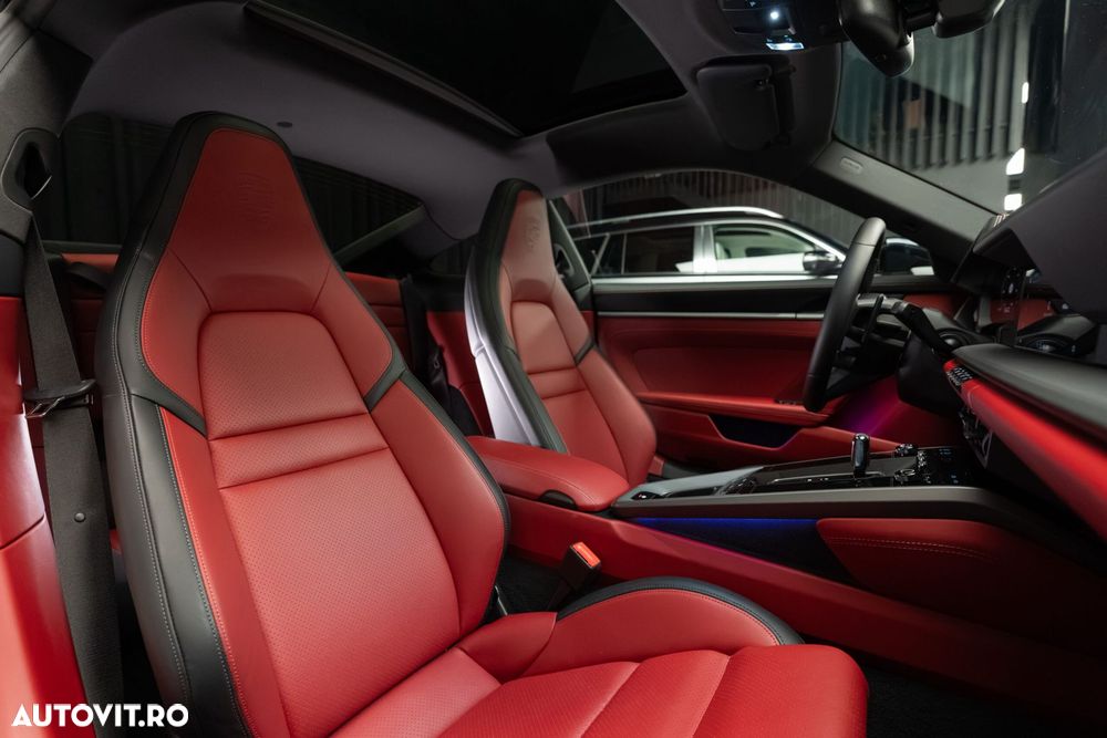 Porsche 911 Carrera PDK - 33